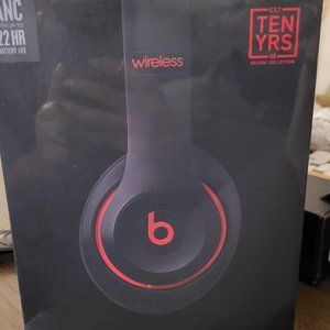 Beats Studio 3 Woreless Headphones